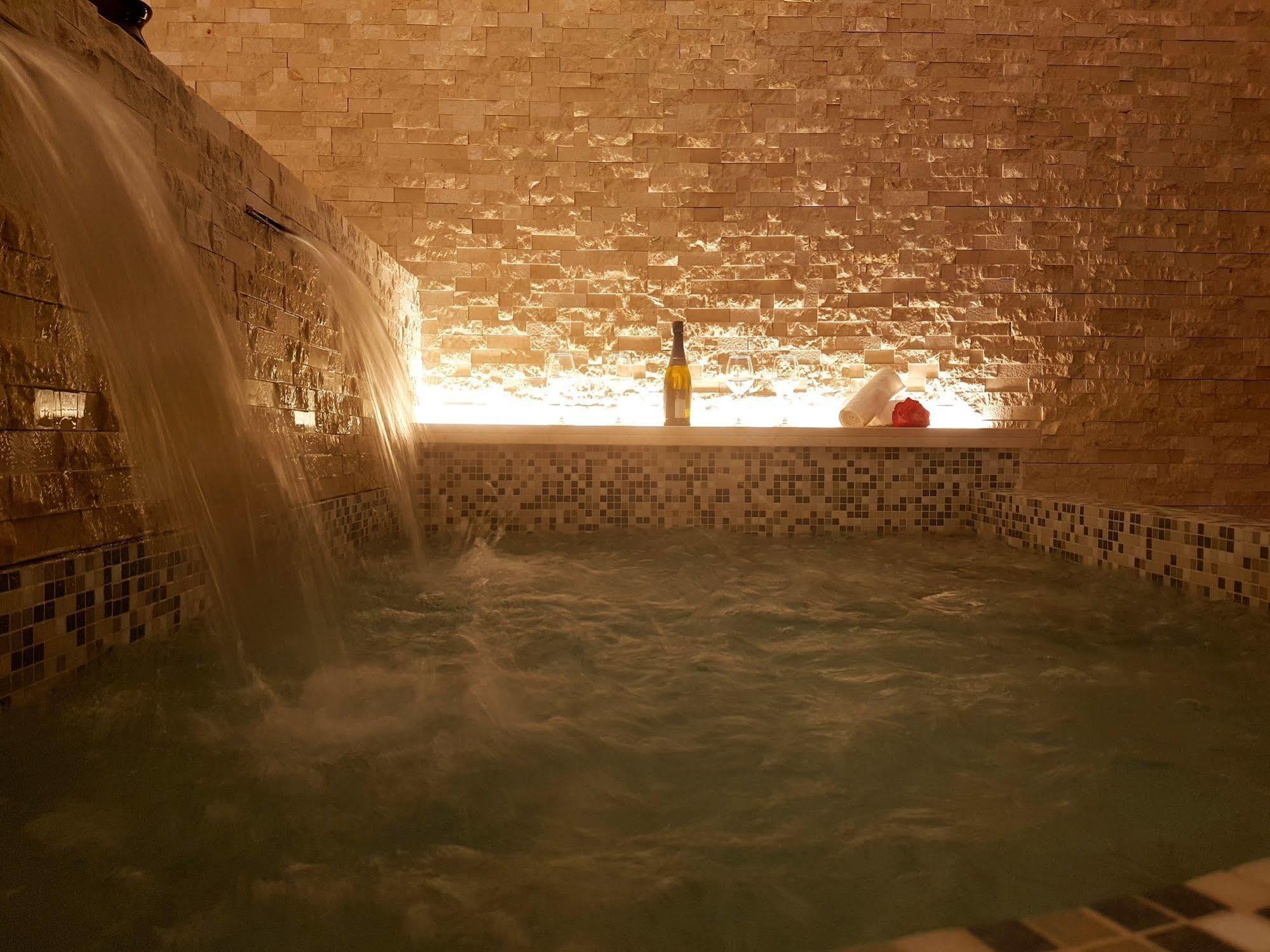 Gfh - Hotel Sole Resort & Spa 마로타 외부 사진